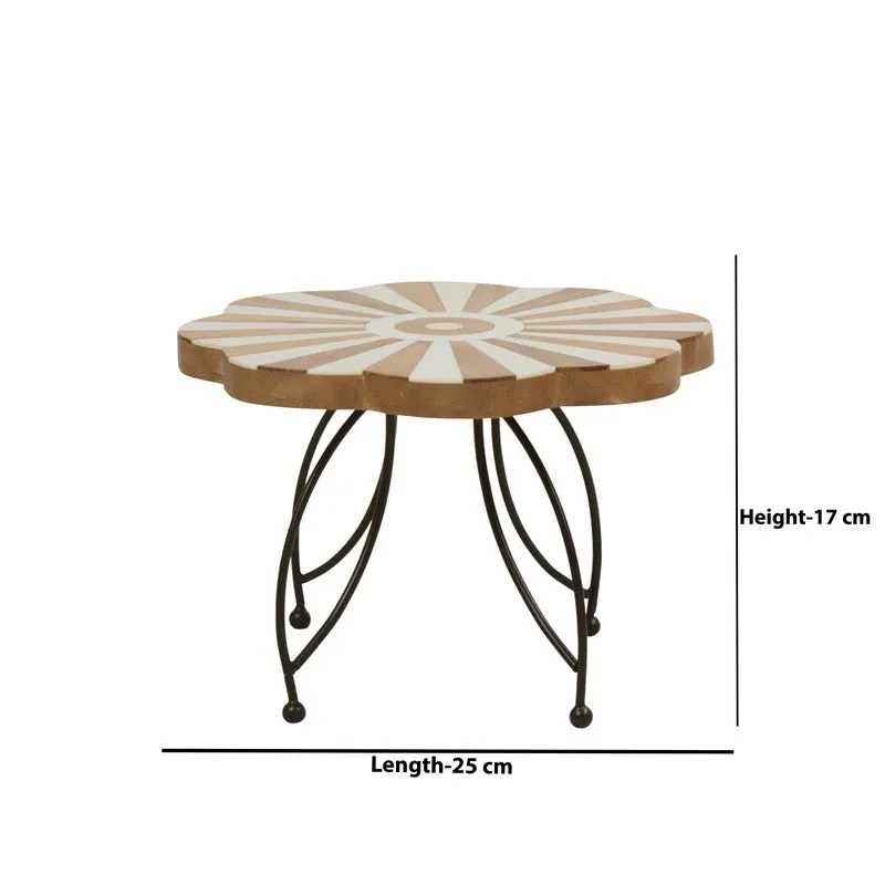 Blooming Decorative Cake Stand - Black media 5