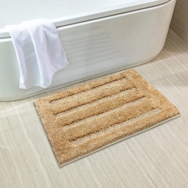 Luxe Classic Bath Mat - Gold media 3
