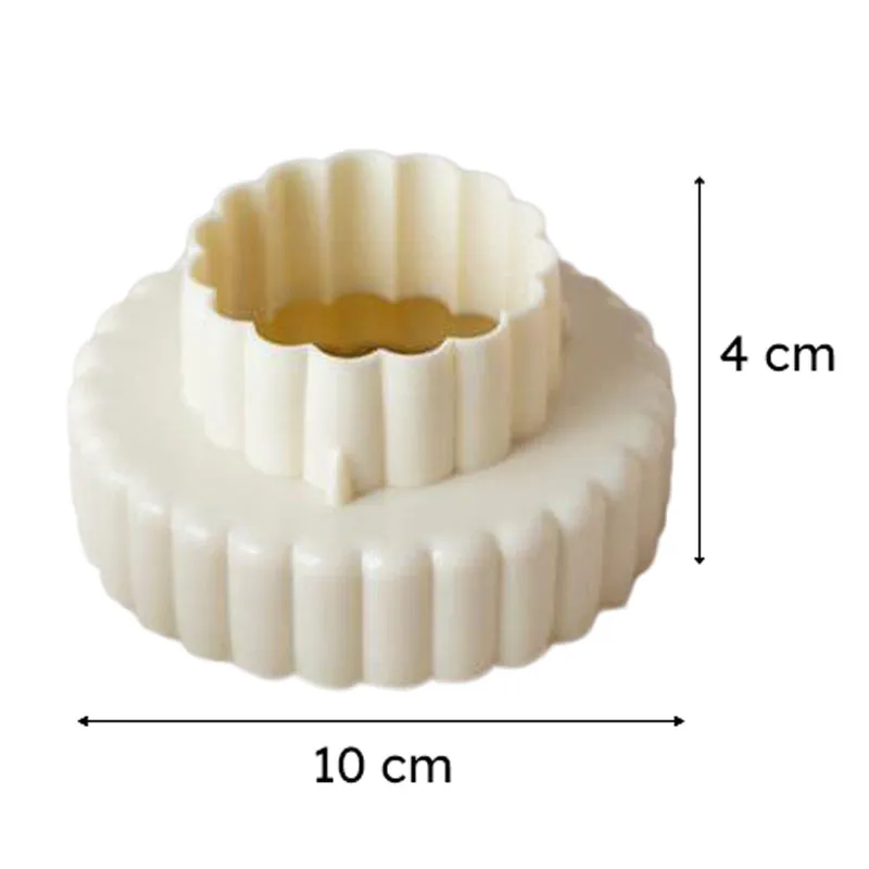 Dough Dip Cookie Cutter (Ivory) - Set Of Six media 6