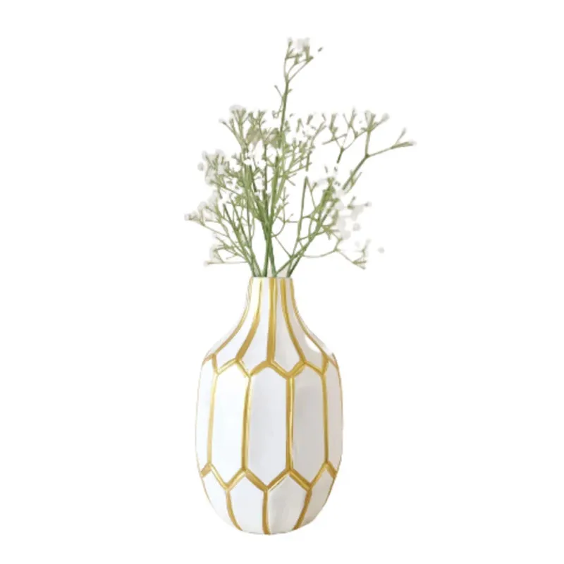 Sarah Etch Vase media 4