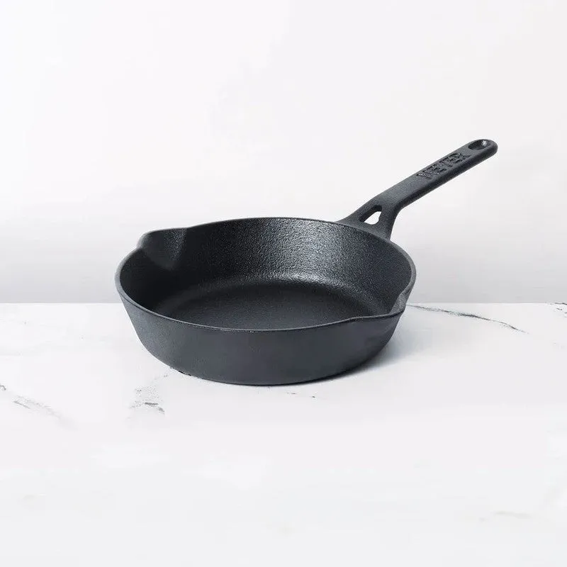 Meyer Cast Iron Frying Pan - 1100 mL/9.2 Inches - 3