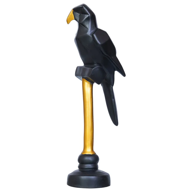 Raven Perch Showpiece media 3