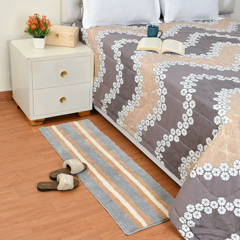 Striata Micro Fiber Runner Rug - Grey media 3