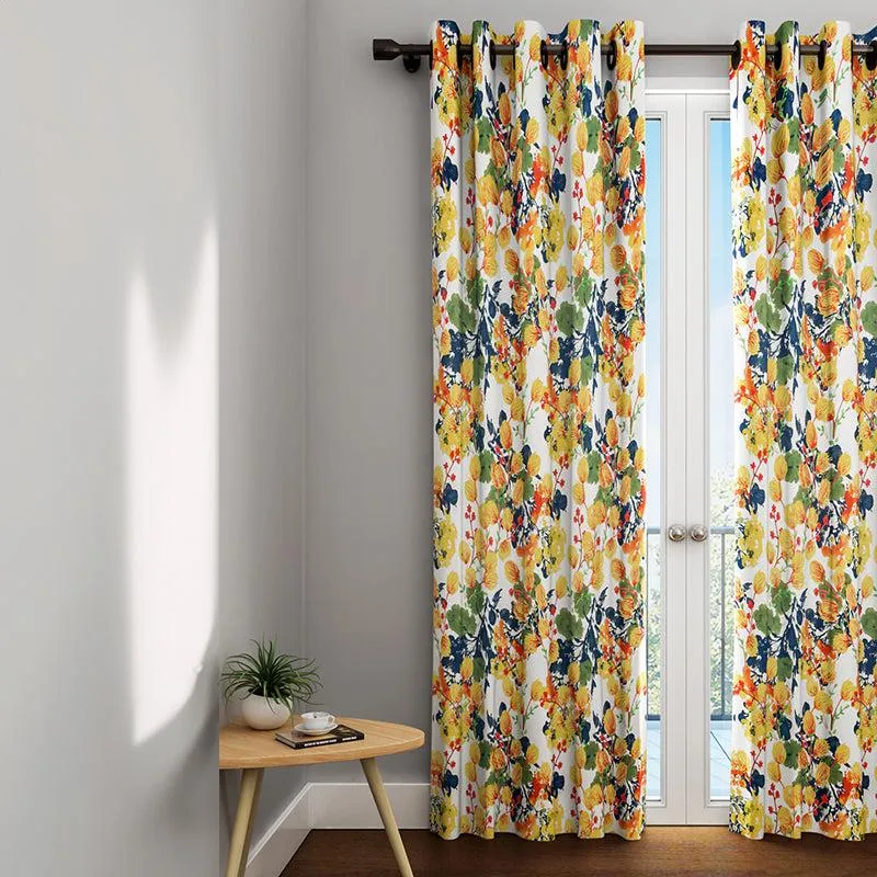 Glare Chroma Curtain media 1
