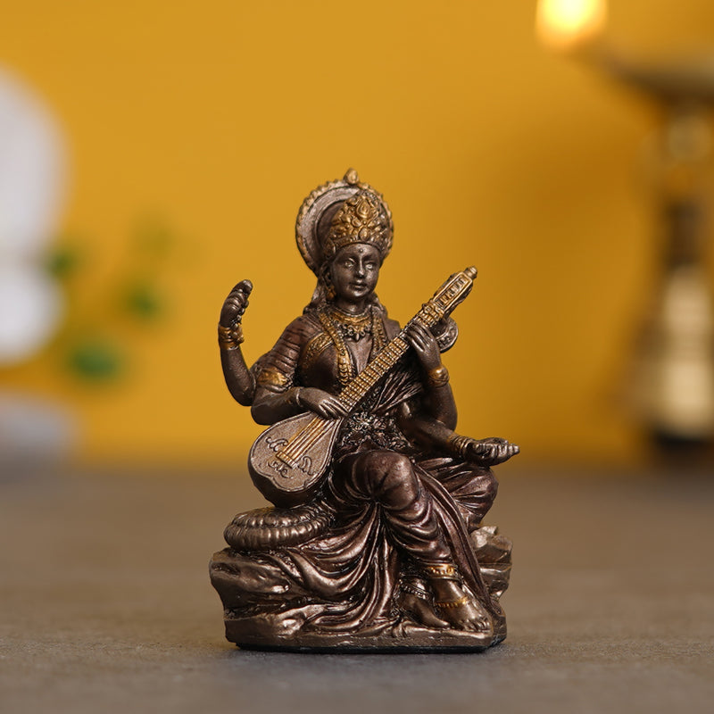 Saraswati Veena Idol