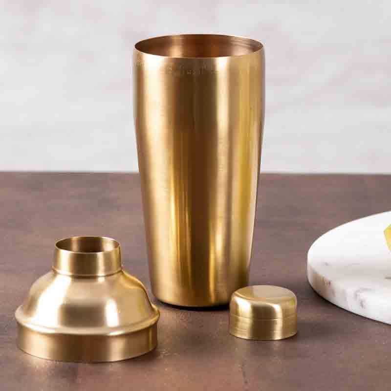 Dove Cocktail Shaker - Gold media 3