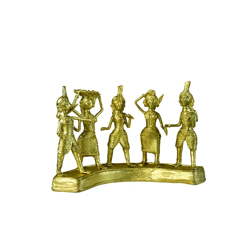 Folk Gather Showpiece media 3