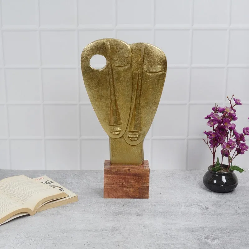 Unified Visions Golden Showpiece media 1