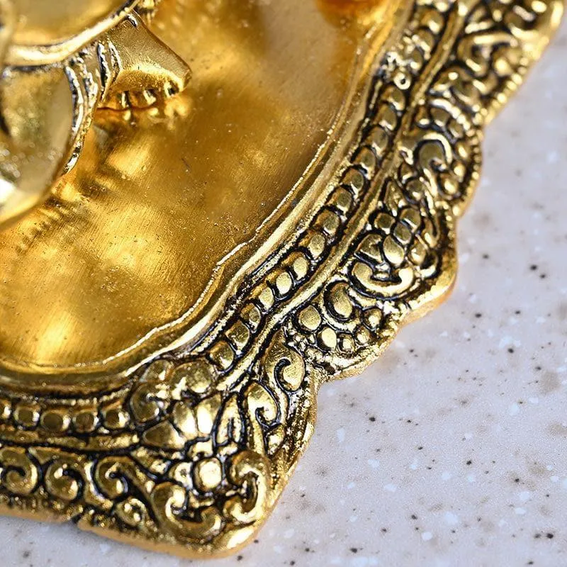 Divine Ganapati Showpiece media 5
