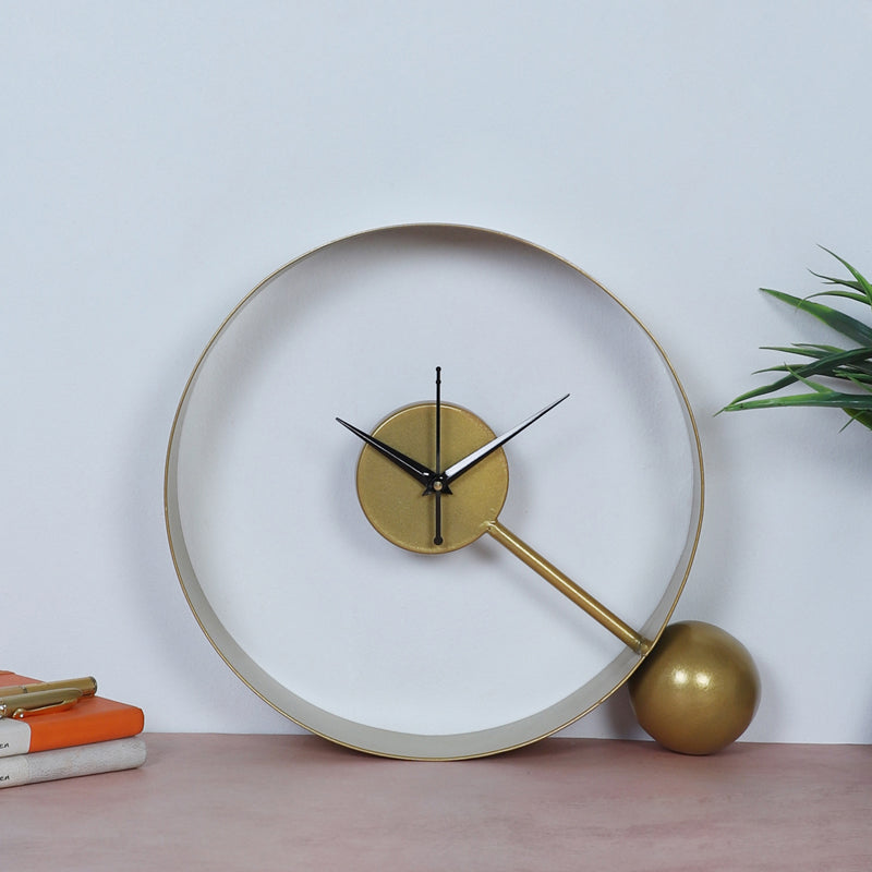 MonoTime Analog Table Clock - Gold