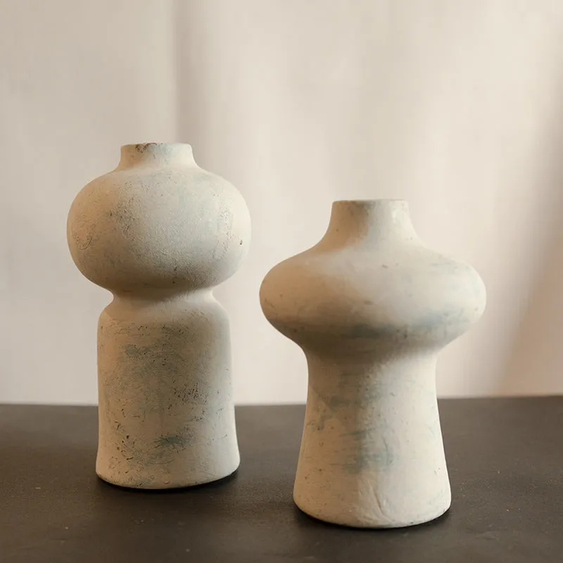 Terra Bubble Porcelain Vase With Dried Flower media 4