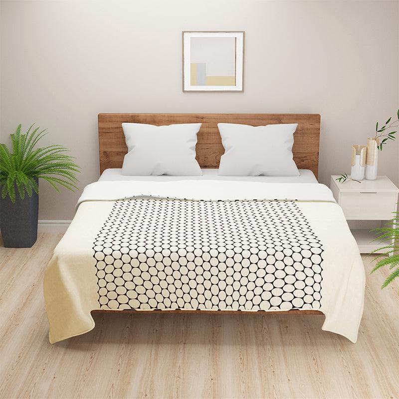 Swayam Nora Geometric Cotton Dohar - 110 GSM media 5
