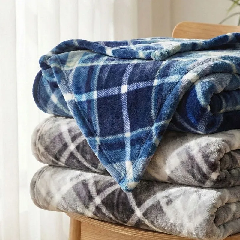 SCOTT light weight Cloudy Mink Blanket - Blue media 6