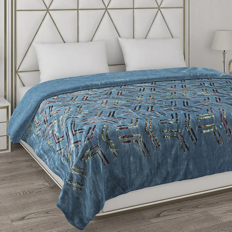 Monte Carlo Azure Dreamscape Reversible Blanket (Blue)- 950 GSM media 5
