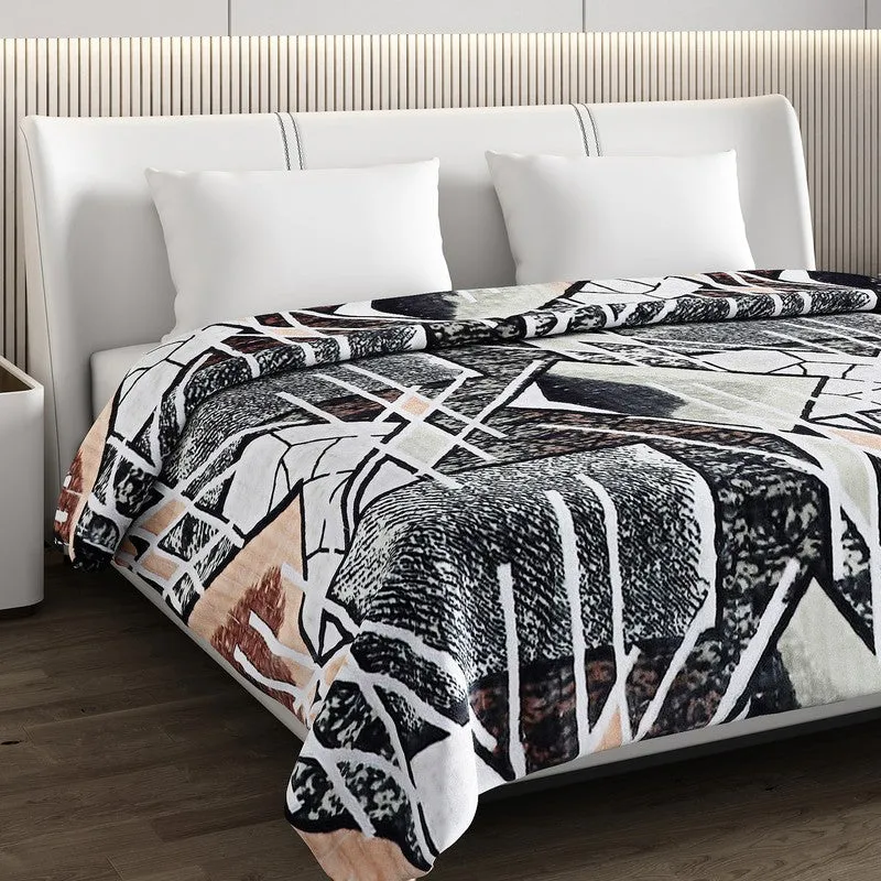 Monte Carlo Urban Mosaic Blanket - 900 GSM media 4