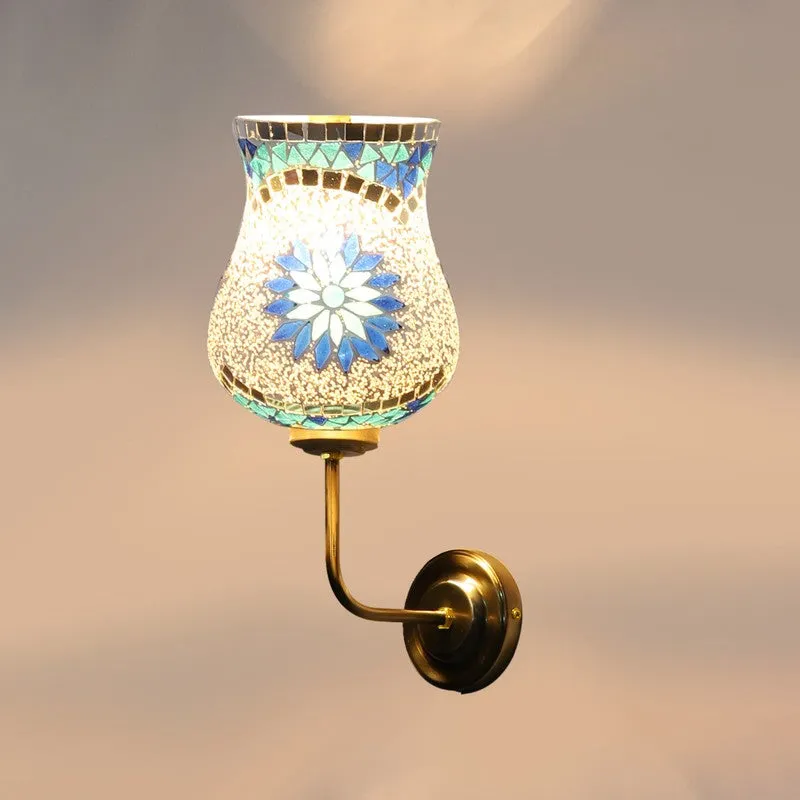 Floranira Wall Lamp media 6