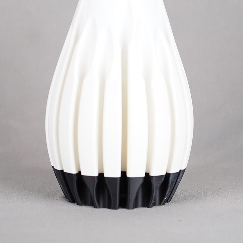 Bio Ray 3D Printed Table Lamp - White,Black media 6