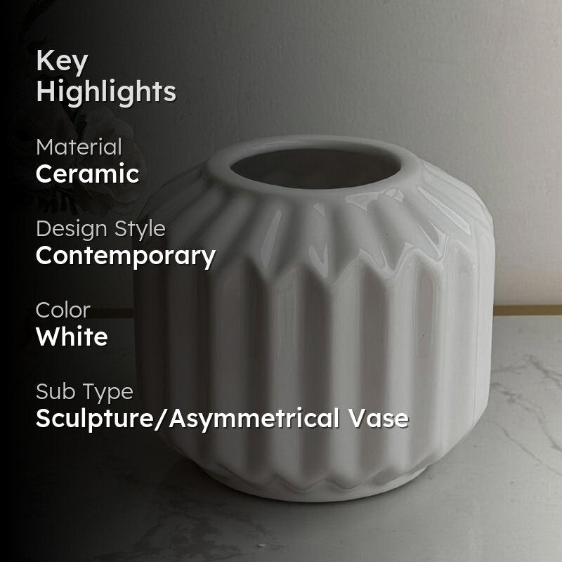 Esko Edge Vase - White media 2