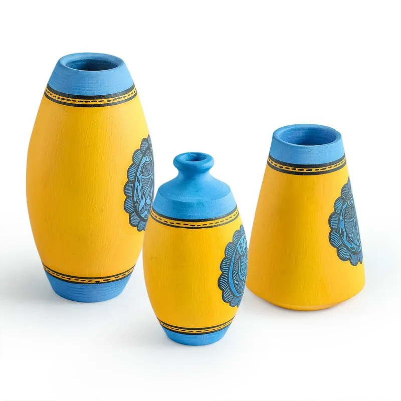 Madhubani Tales Vases - Set of 3 media 4