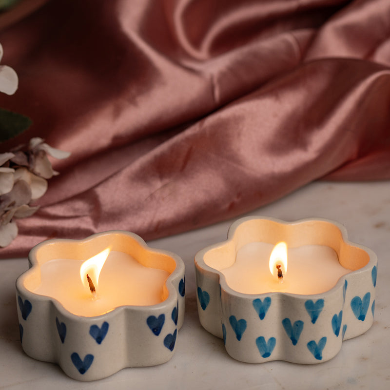 Heart Flower Active Breeze Scented Candle - Set Of Two media 3