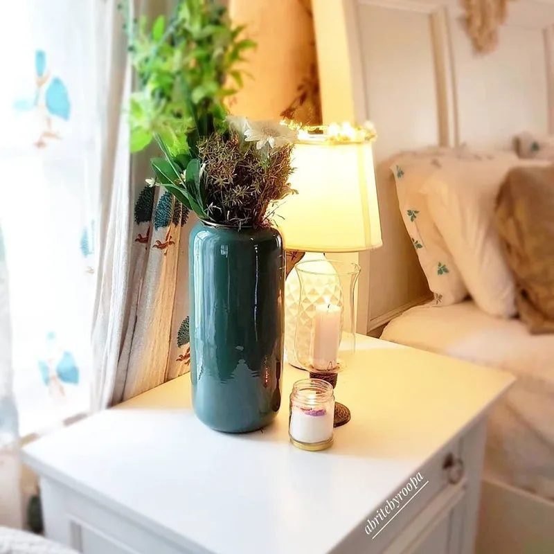 Cylindra Iron Vase media 4