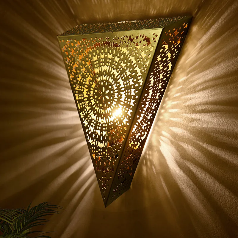 Orna Wedge Metal Wall Lamp media 1