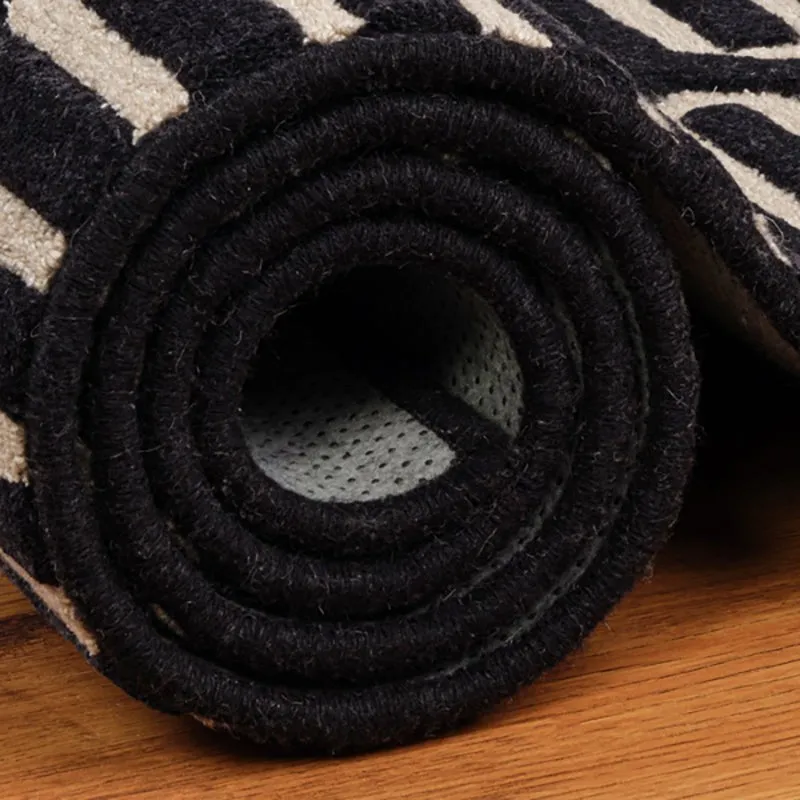 Diores Hand Tufted Geometric Wool & Nylon Carpet - Black media 6