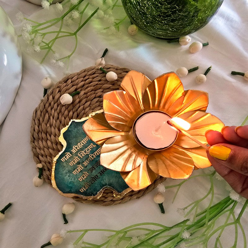 Aarivya Tea Light Candle Holder - Green media 4