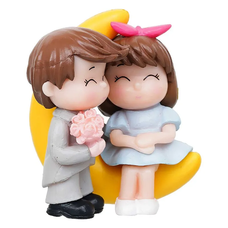 Unspoken Vows Couple Resin Valentine's Showpiece media 4