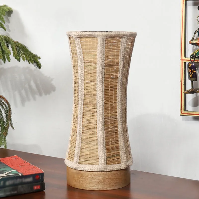 Wavira Bamboo Curve Table Lamp - Beige media 3