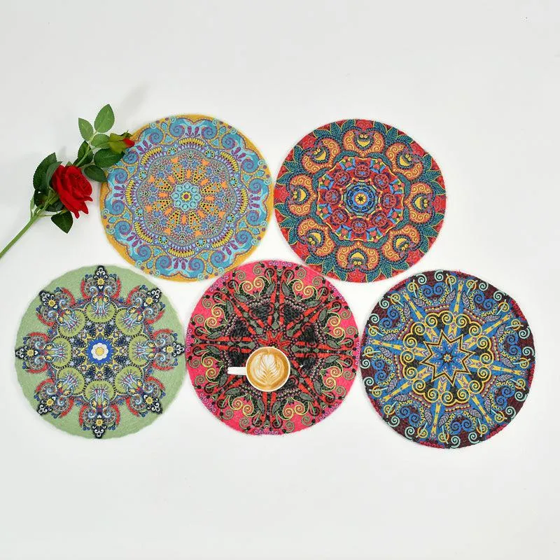 Astra Round Placemat - Set Of Six media 1