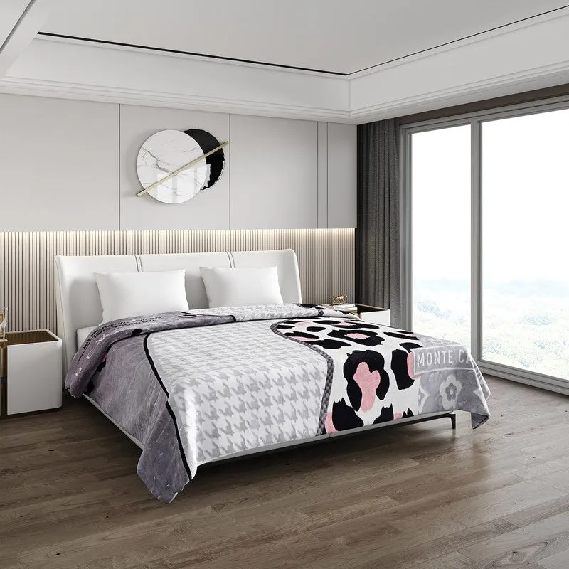 Monte Carlo Chic Harmony Blanket - 800 GSM media 1