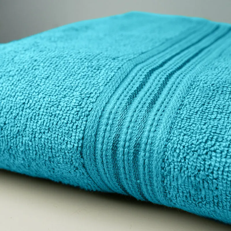 Micro Cotton LuxeDry Solid Bath Towel - Light Blue media 5