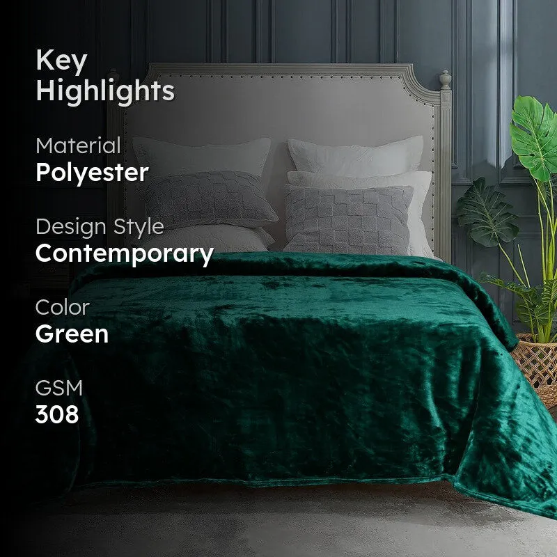 Sarva Polyester Solid Blanket - Green media 2