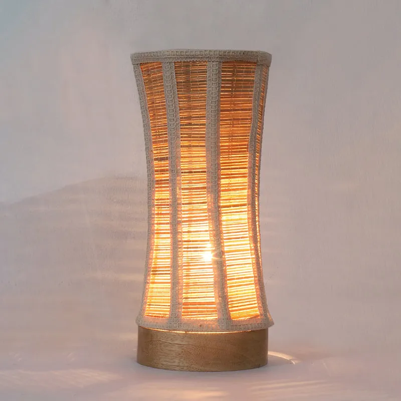 Wavira Bamboo Curve Table Lamp - Beige media 4