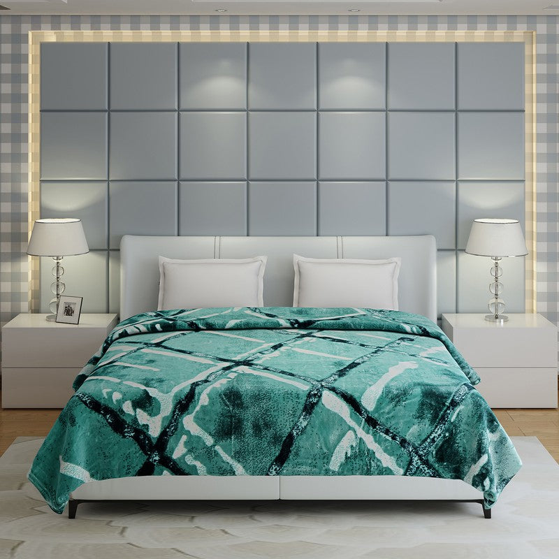Monte Carlo Oceanic Mirage Blanket - 1000 GSM