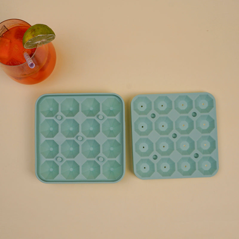 Diamond Silicone 16-Cube Ice Mould - Green media 3