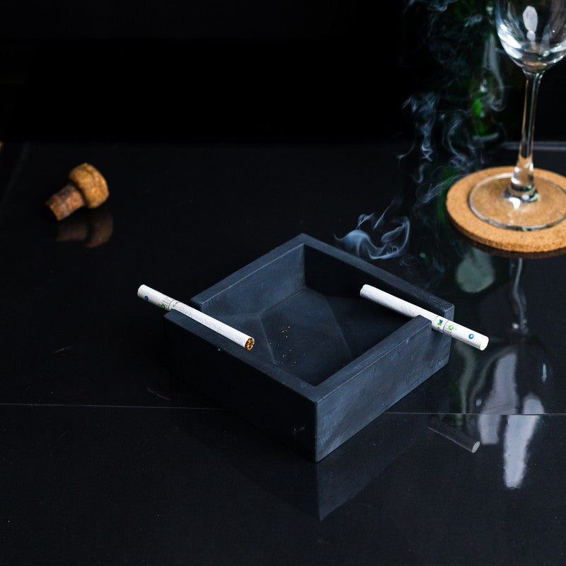 Vimo Mint Ash Tray - Black