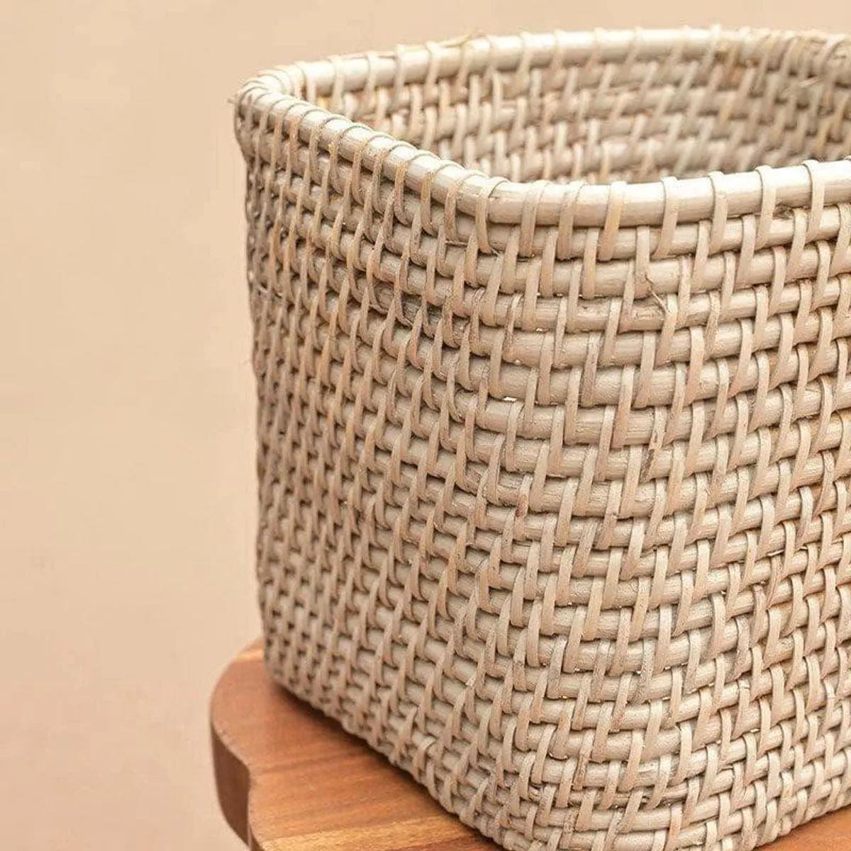 Close-up of the woven texture on the square planter