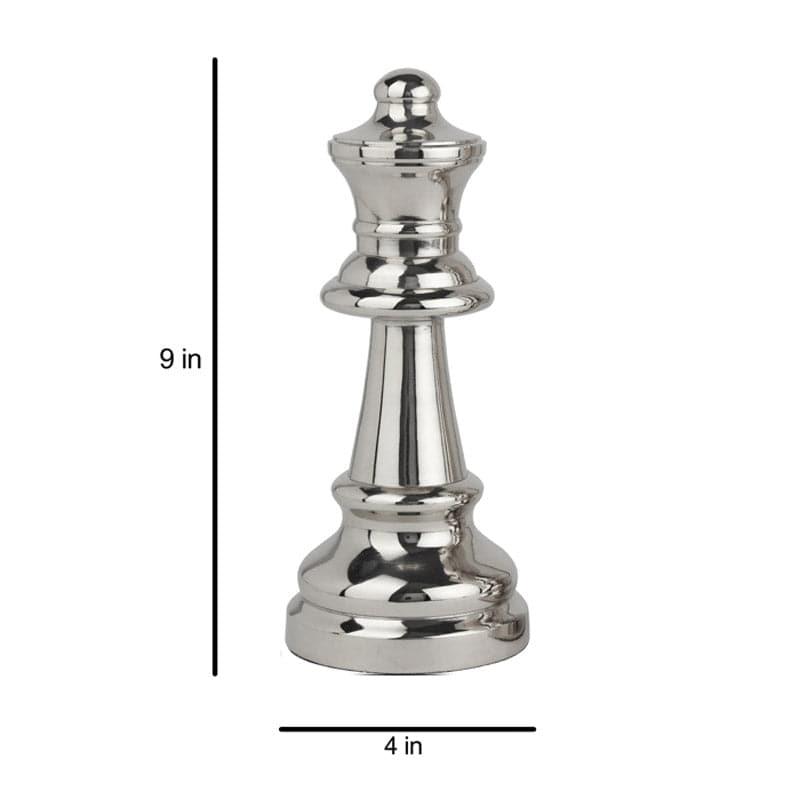 The Chess Queen Showpiece - Silver media 3