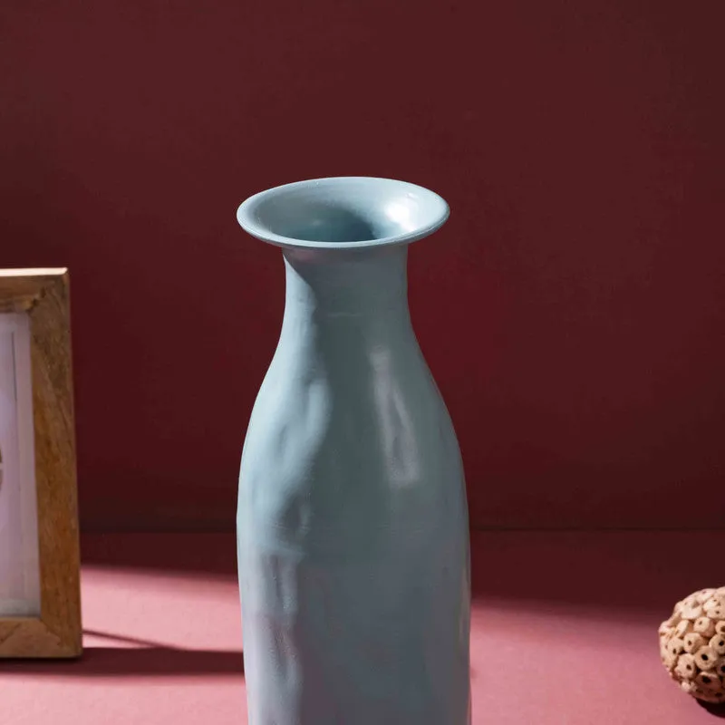 Ceylo Metal Vase media 5
