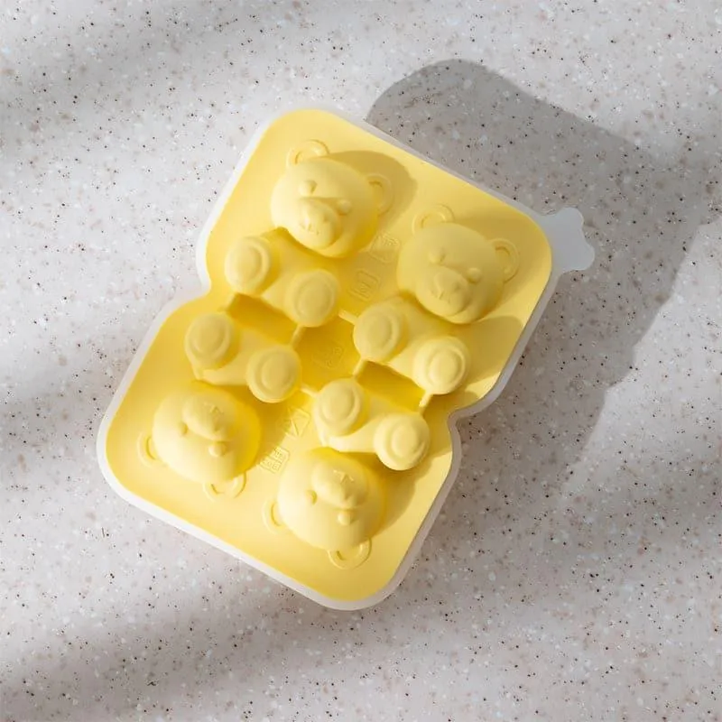 Teddy Hug Ice Cube Mould media 3