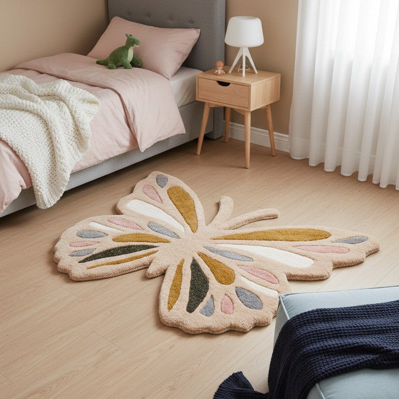 Petal Wings Wool Carpet - 2 x 3 ft