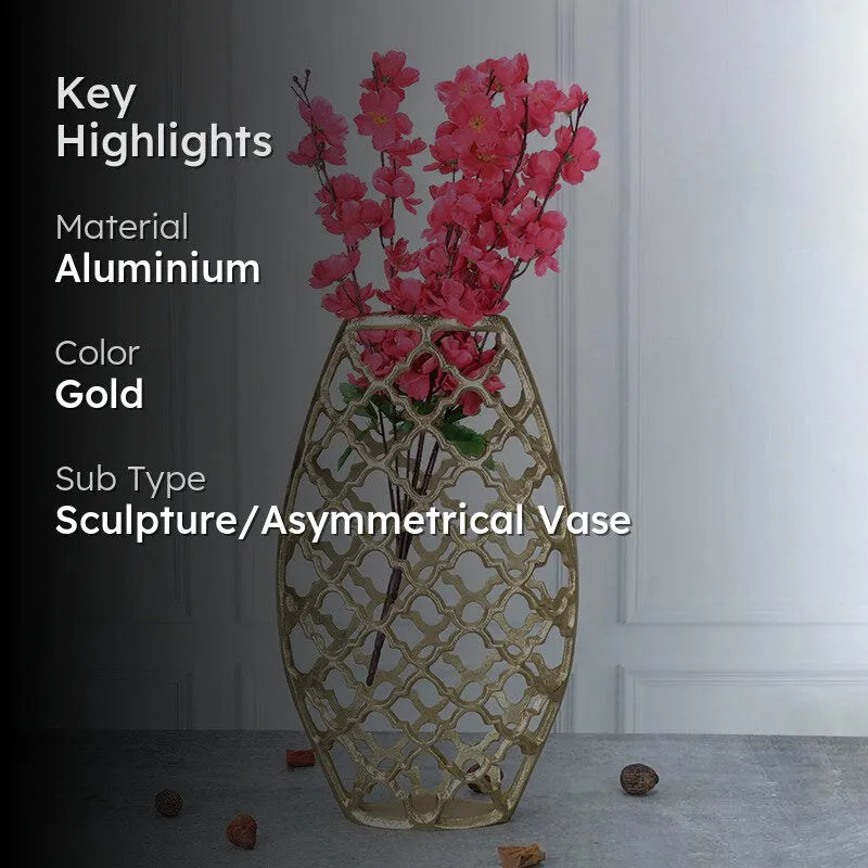 Aluma Flare Aluminium Vase media 2