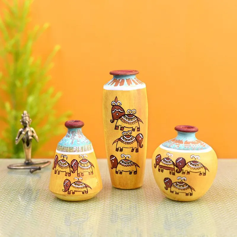 Zia Terracotta Vase - Three Piece Set media 1