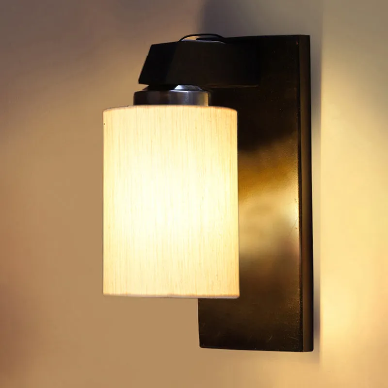 Eyrie Wooden Wall Lamp - Beige media 5