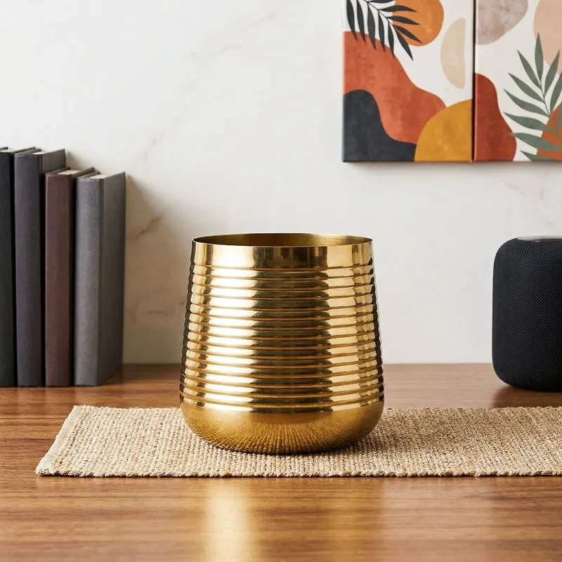 Auric Metal Gold Ribbed Planter - Gold media 1