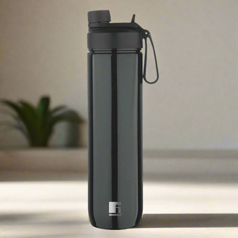 Bergner Walking Sipmate Thermosteel Hot And Cold Flask (Black) - 530 mL - 530 ML