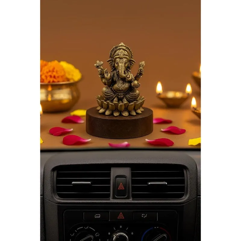 Aaradhya Ganapati Idol media 3