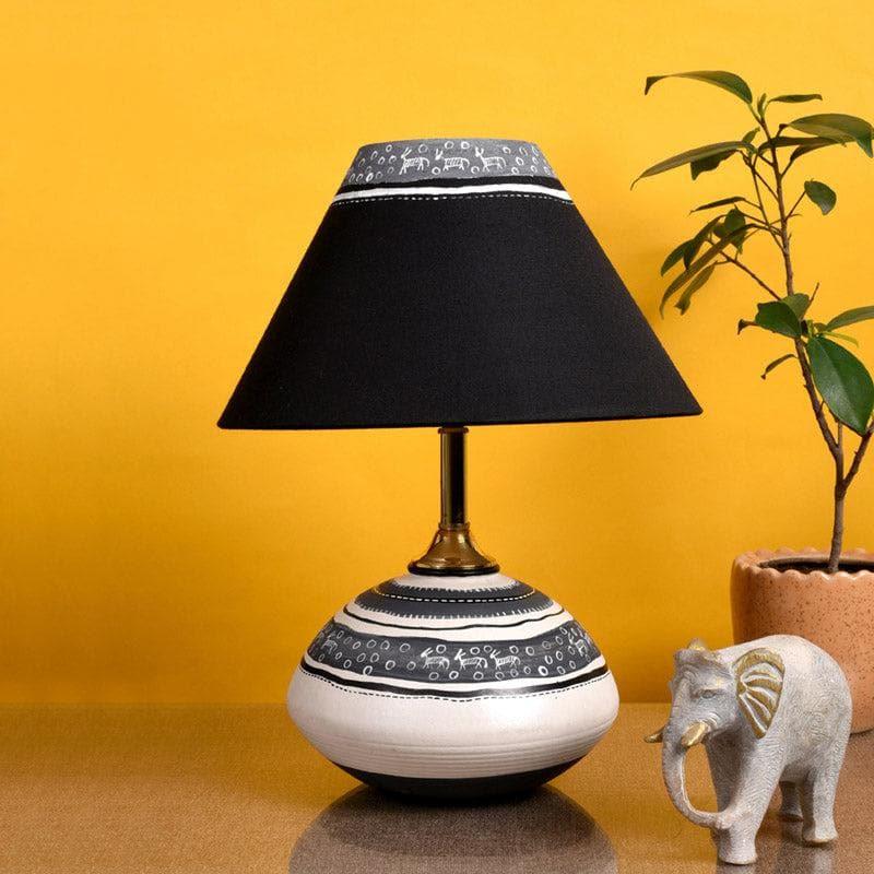 Itaash Terracotta Table Lamp - Black,White media 3